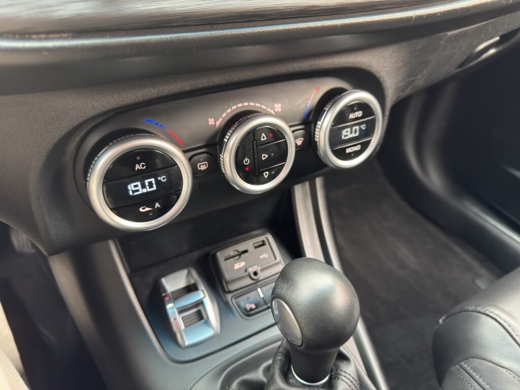 ALFA ROMEO GIULIETTA III (3) 2.0 JTDM 170 S/S LUSSO TI TCT