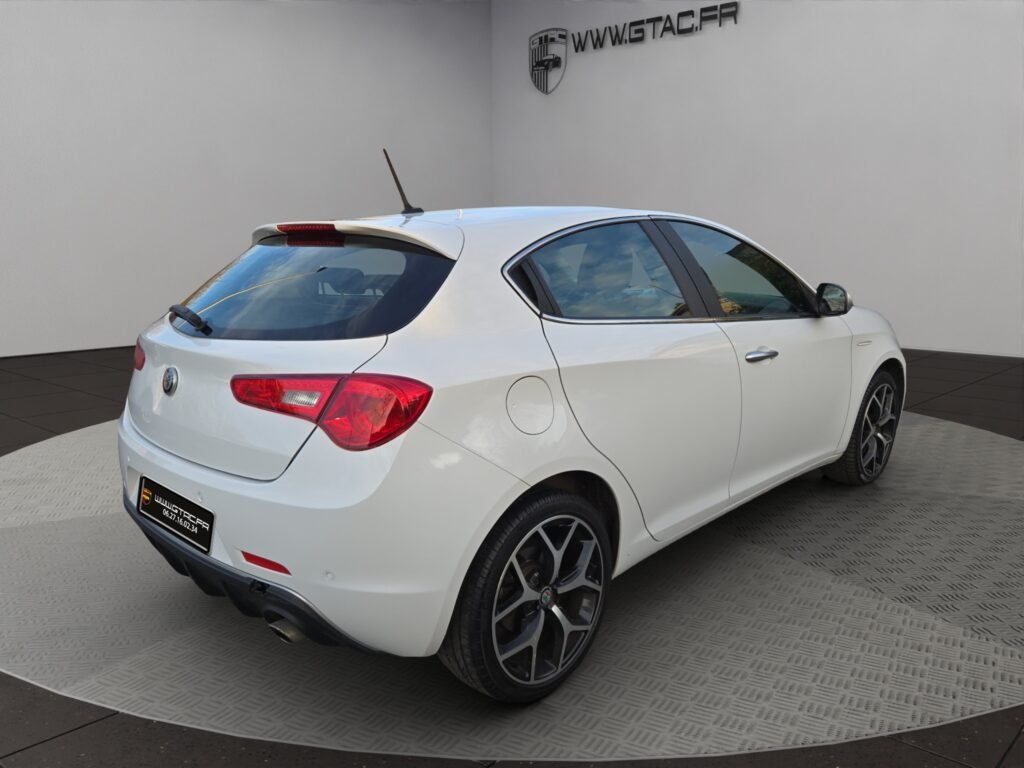 ALFA ROMEO GIULIETTA III (3) 2.0 JTDM 170 S/S LUSSO TI TCT