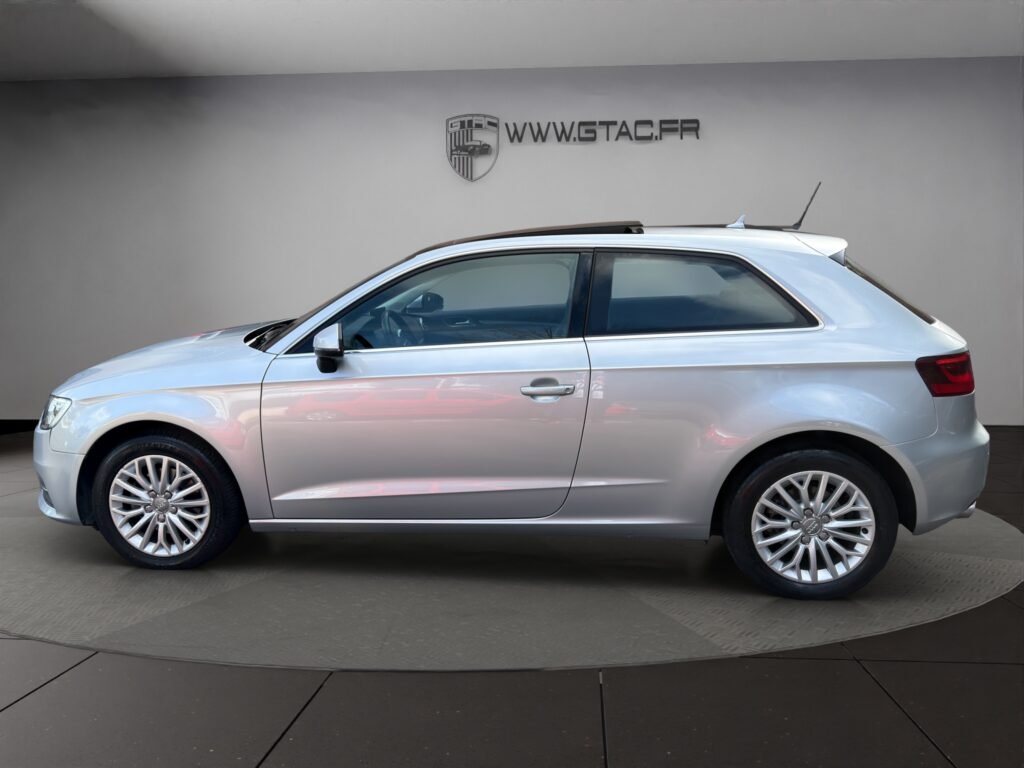 AUDI A3 III 2.0 TDI 150ch S-TRONIC AMBIENTE