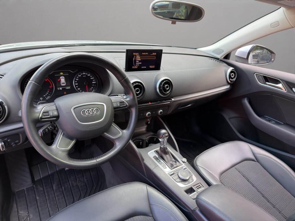 AUDI A3 III 2.0 TDI 150ch S-TRONIC AMBIENTE