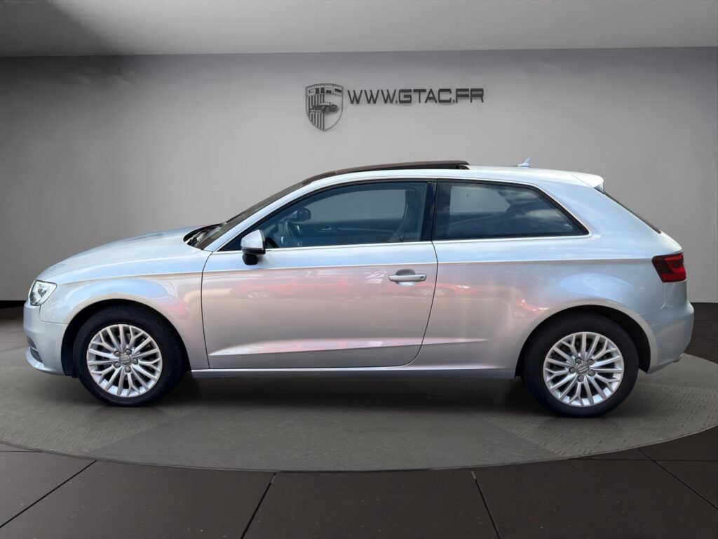 AUDI A3 III 2.0 TDI 150ch S-TRONIC AMBIENTE