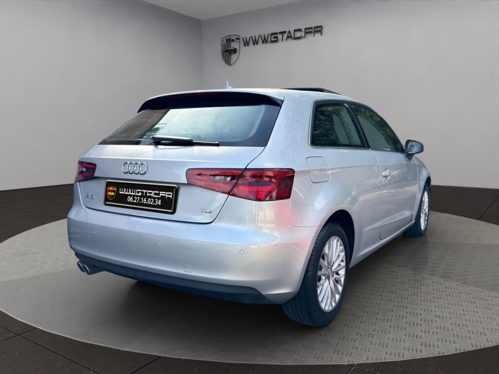 AUDI A3 III 2.0 TDI 150ch S-TRONIC AMBIENTE